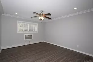 76 Mount Vernon Ave, Patchogue, NY 11772 - Photo 7