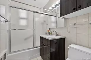 252-23 63rd Ave, Little Neck, NY 11362 - Photo 15