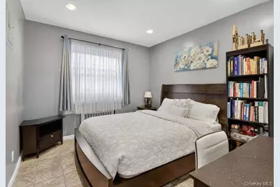 252-23 63rd Avenue #1081, Little Neck, NY 11362 - Photo 13