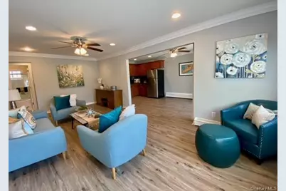 399D Great East Neck Road #399D, West Babylon, NY 11704 - Photo 5