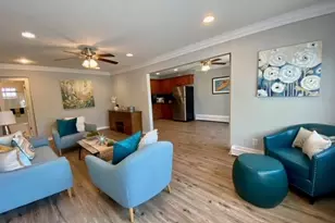 399D Great East Neck Rd, West Babylon, NY 11704 - Photo 5