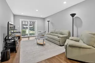 207-16 Melissa Ct, Bayside, NY 11360 - Photo 5