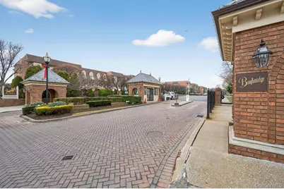 20716 Melissa Court #1653, Bayside, NY 11360 - Photo 19