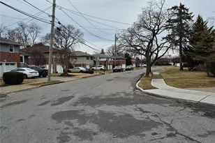 979 Mark Dr, North Bellmore, NY 11710 - Photo 19