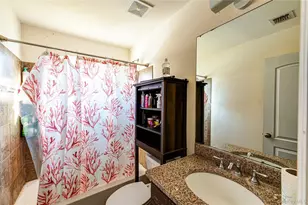 44 Chauncey Ln, Coram, NY 11727 - Photo 11