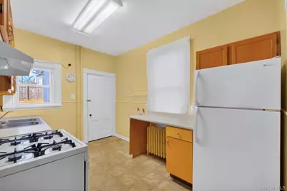 75 Prospect Street, Newburgh, NY 12550 - Photo 15