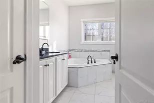 5 Deangelis Dr, Monroe, NY 10950 - Photo 17