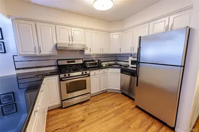 23-23 31st Ave #2B, Astoria, NY 11106 - Photo 3