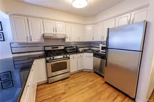 23-23 31st Ave, Astoria, NY 11106 - Photo 3