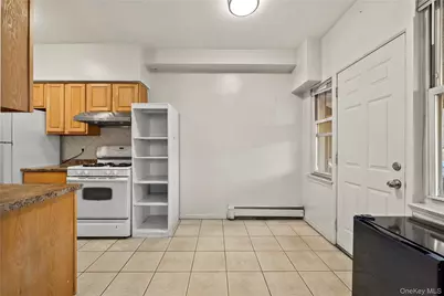 6028 Wetherole Street, Elmhurst, NY 11373 - Photo 19