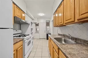 60-28 Wetherole St, Elmhurst, NY 11373 - Photo 23