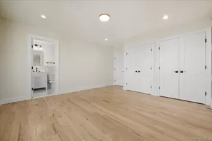 2 Jupiter Ln, Levittown, NY 11756 - Photo 33