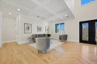 2 Jupiter Ln, Levittown, NY 11756 - Photo 5