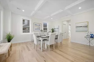 2 Jupiter Ln, Levittown, NY 11756 - Photo 7