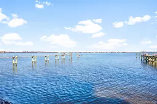 822 Dean Ave, Bronx, NY 10465 - Photo 3