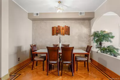 822 Dean Avenue, Bronx, NY 10465 - Photo 11