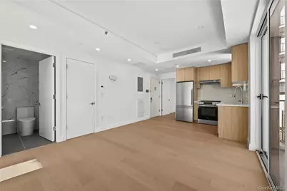 150-02 Northern Boulevard #3A, Flushing, NY 11354 - Photo 9