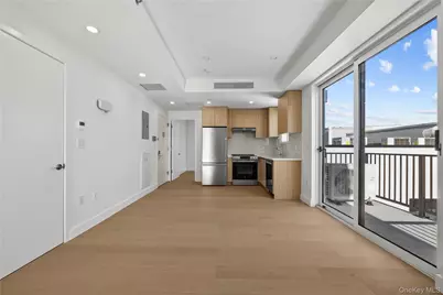 150-02 Northern Boulevard #3A, Flushing, NY 11354 - Photo 11