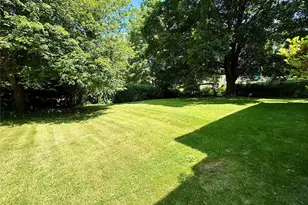 55 Red Mill Rd, Cortlandt Manor, NY 10567 - Photo 3