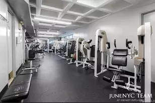 152-18 Union Tpke, Flushing, NY 11367 - Photo 15