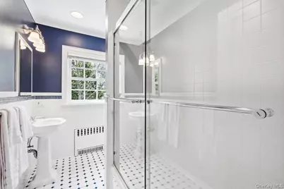 64 Trenor Drive, New Rochelle, NY 10804 - Photo 19