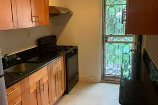 79-23 149th St, Flushing, NY 11367 - Photo 3