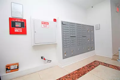 13450 Blossom Avenue #5E, Flushing, NY 11355 - Photo 11