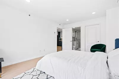 13450 Blossom Avenue #5E, Flushing, NY 11355 - Photo 7