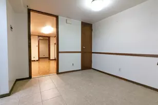 68-28 Alderton St, Rego Park, NY 11374 - Photo 5