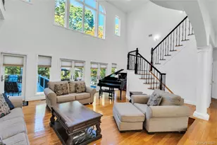 10 Bay Woods Dr, Hampton Bays, NY 11946 - Photo 13