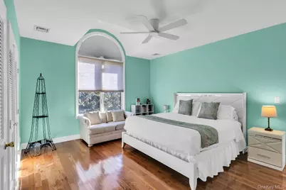 10 Bay Woods Drive, Hampton Bays, NY 11946 - Photo 39