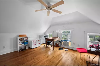 126 Greenridge Avenue, White Plains, NY 10605 - Photo 33