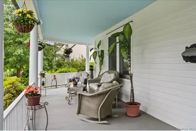 126 Greenridge Avenue, White Plains, NY 10605 - Photo 9