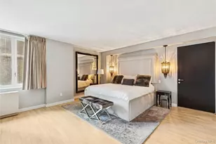 322 W 57th St, New York (Manhattan), NY 10019 - Photo 9