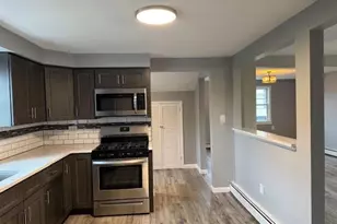 217 Cleveland Ave, Mineola, NY 11501 - Photo 3