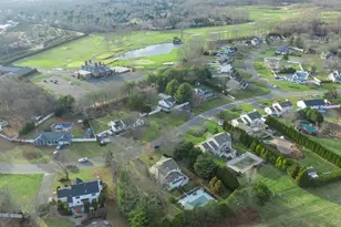 70 Fairway Dr, Wading River, NY 11792 - Photo 41