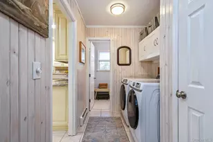 70 Fairway Dr, Wading River, NY 11792 - Photo 11