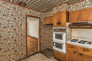 545 W Olive St, Long Beach, NY 11561 - Photo 11