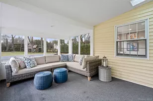 172 Burtis Ln, Syosset, NY 11791 - Photo 37