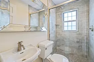 172 Burtis Ln, Syosset, NY 11791 - Photo 21