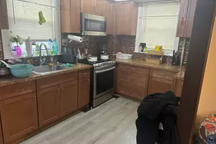 249 Calhoun Ave, Bronx, NY 10465 - Photo 9