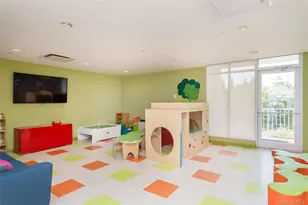 40-28 College Point Blvd, Flushing, NY 11354 - Photo 11