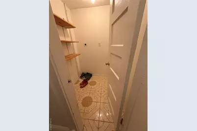 16 Wallace Avenue, Mount Vernon, NY 10552 - Photo 5