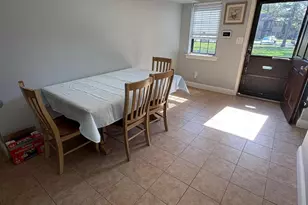 33D Newbrook Ln, Bay Shore, NY 11706 - Photo 5