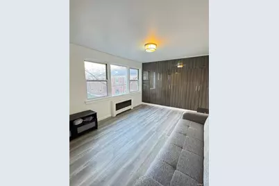 68-09 138th Street #2B, Flushing, NY 11367 - Photo 3