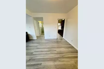 68-09 138th Street #2B, Flushing, NY 11367 - Photo 5