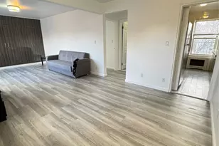 68-09 138th St, Flushing, NY 11367 - Photo 5