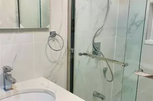 15-42 Utopia Pkwy, Whitestone, NY 11357 - Photo 13