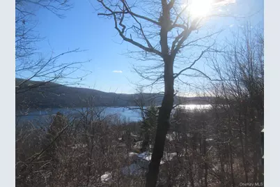 70 Deer Trail N, Greenwood Lake, NY 10925 - Photo 11