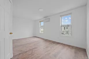 58-44 Fresh Pond Rd, Maspeth, NY 11378 - Photo 17